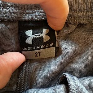 Boy’s UnderArmour Jogging Pants